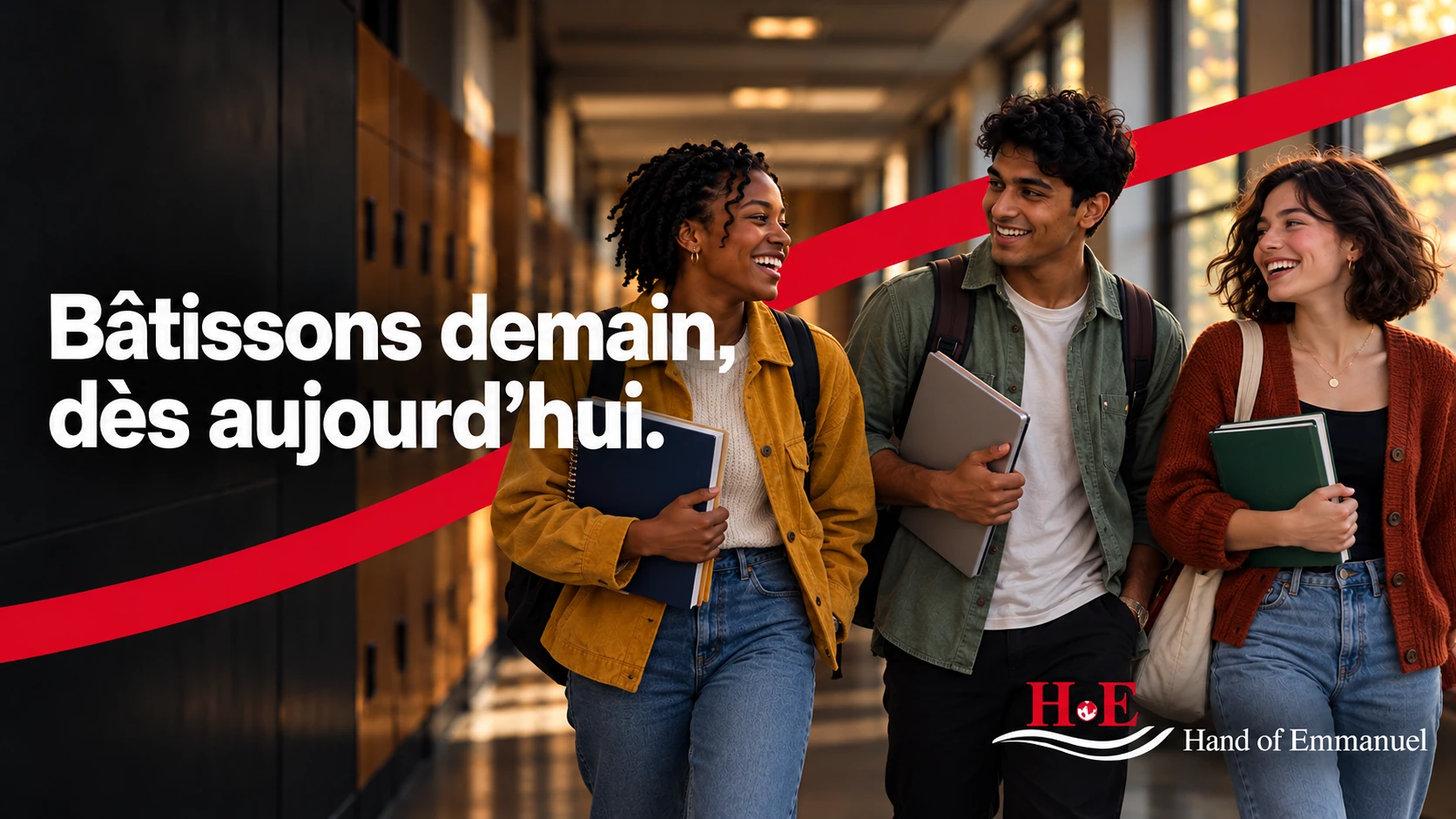 Trois jeunes avancent ensemble dans un couloir d’école, avec une ligne rouge ascendante.